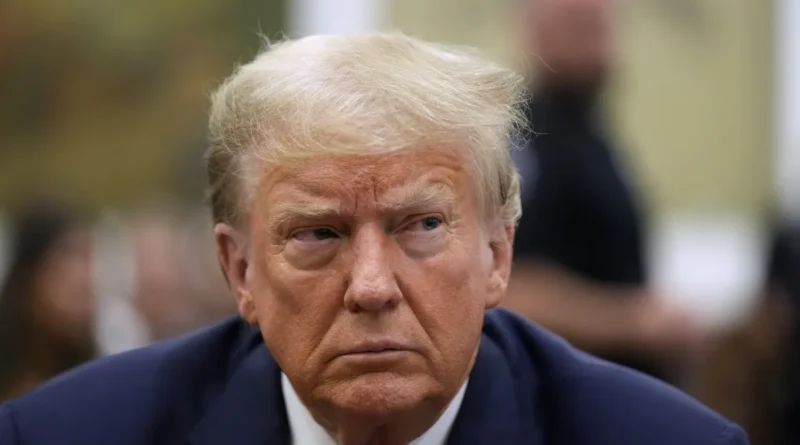 Donald Trump with falling popularity graph, war tensions with Iran and inflation symbolic imagery.
