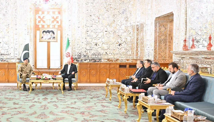 Field Marshal Asim Munir meeting with Iranian President Masoud Pezeshkian in Tehran for regional security talks.