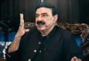 Sheikh Rashid Ahmed resumes law practice after 50 years and receives lifetime membership from Rawalpindi District Bar Association.