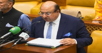 وزیر خزانہ پنجاب میاں مجتبیٰ شجاع الرحمن پنجاب اسمبلی میں مالی سال 2026-27 کا بجٹ پیش کرتے ہوئے