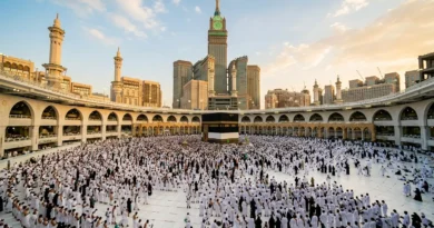 مسجد الحرام میں عمرہ زائرین کا ہجوم اور خانہ کعبہ کا خوبصورت منظر